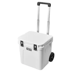 Yeti Coolers ROADIE 48 WHEELED - Kühlbox -Globetrotter Verkäufe 5638039355 s roadie 48 wheeled yeti coolers 24